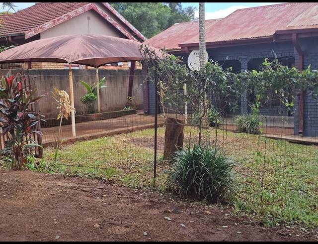 3 BEDROOM HOUSE FOR SALE IN MANIINI